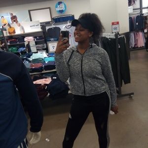 Meet your Posher, Tamia